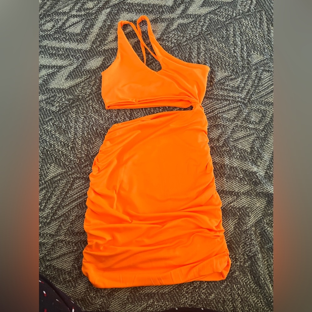Orange bodycon dress - Picture 3 of 6